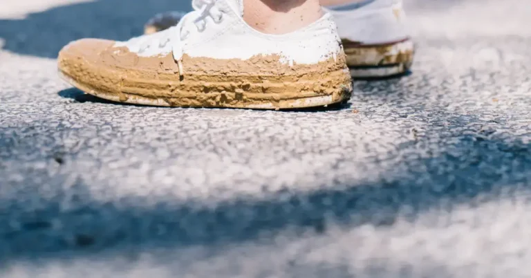 how to wash hey dude insoles